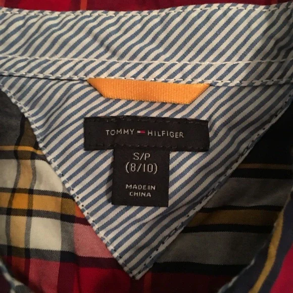 TH button down - Picture 4 of 4